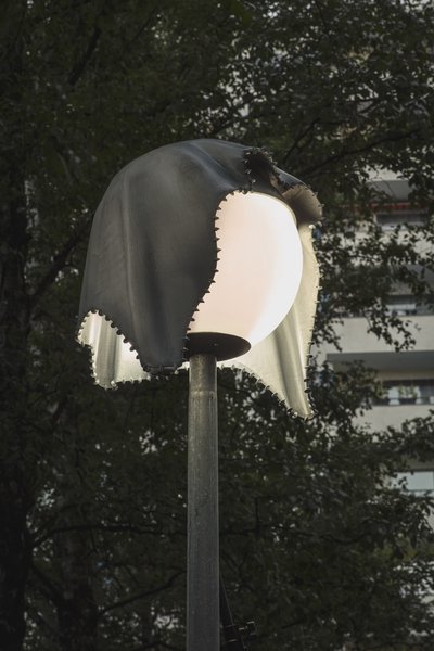 A Bedouin hat on a round lamp.