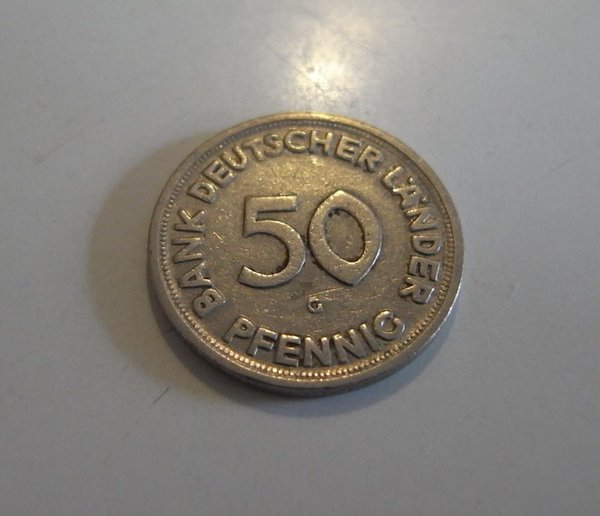 50 Pfennig Münze mit der Prägung Bank Deutscher Länder